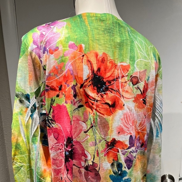 blouse w contrast by jess and jane - Picture 7 of 16